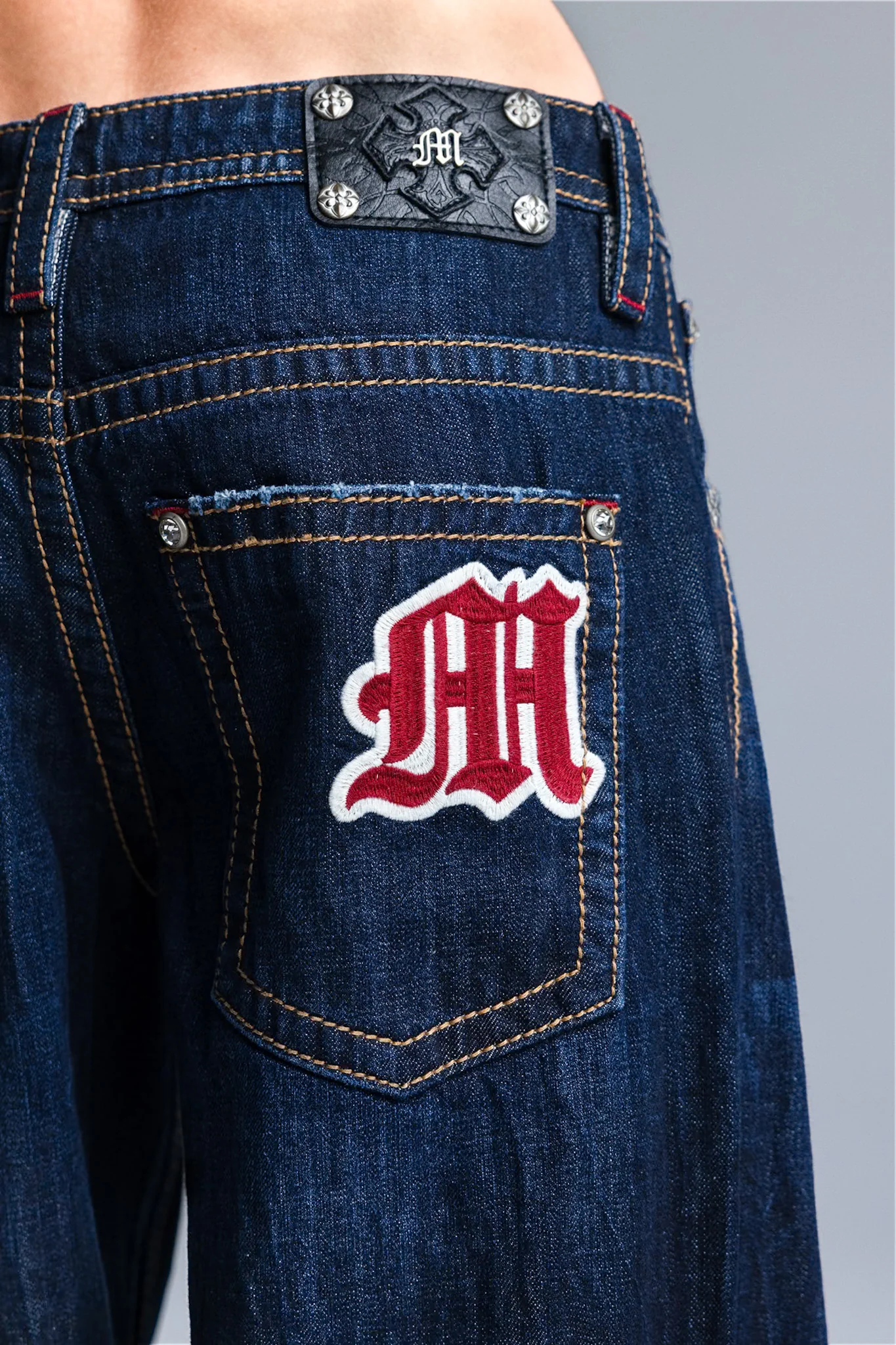 Bellanie Low Rise Baggy Jeans - Image 3