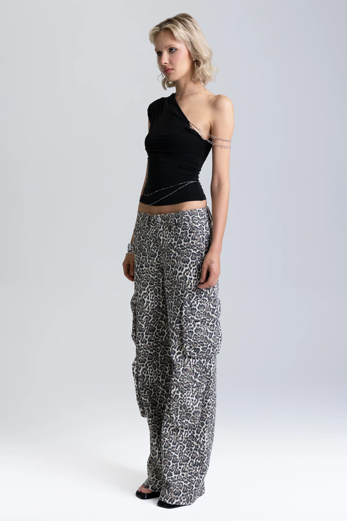 Cambria Leopard Cargo - Image 3