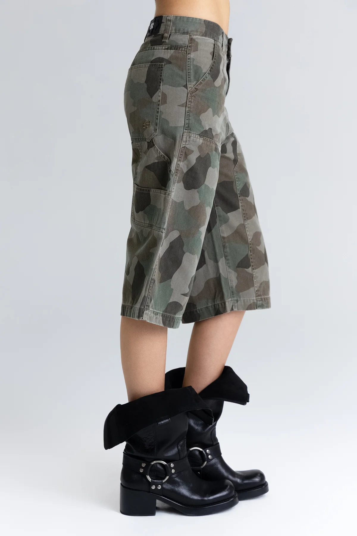 Chase Camo Bermuda Shorts - Image 3