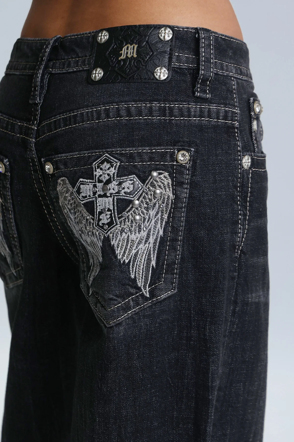 Covet Baggy Wide Jeans - Image 10