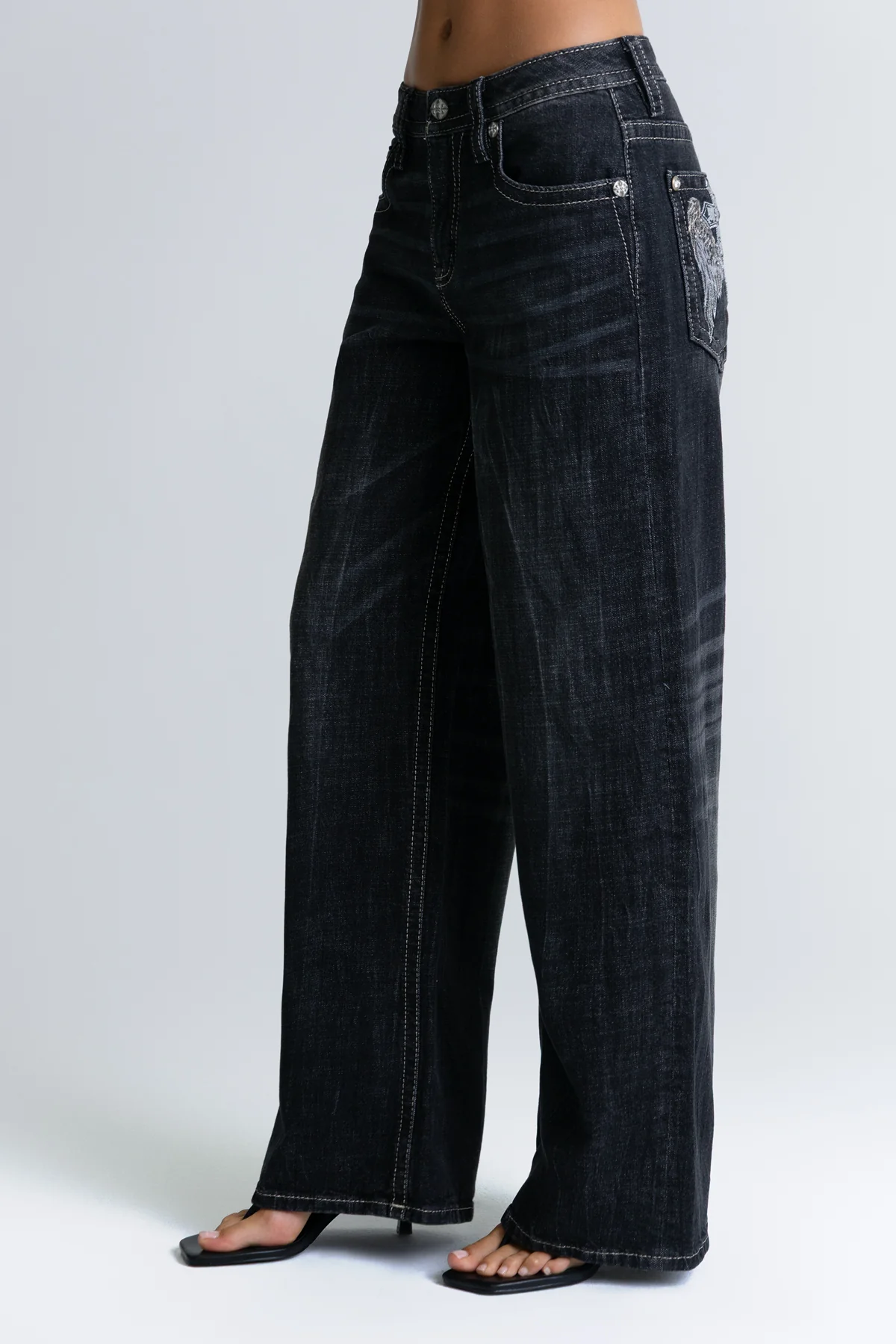 Covet Baggy Wide Jeans - Image 8