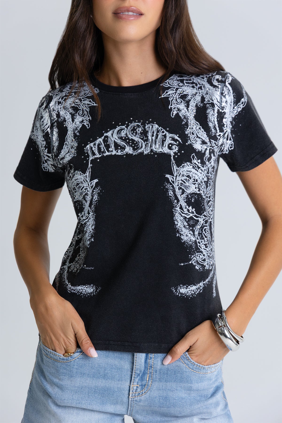 Jaden Graphic Tee - Image 4