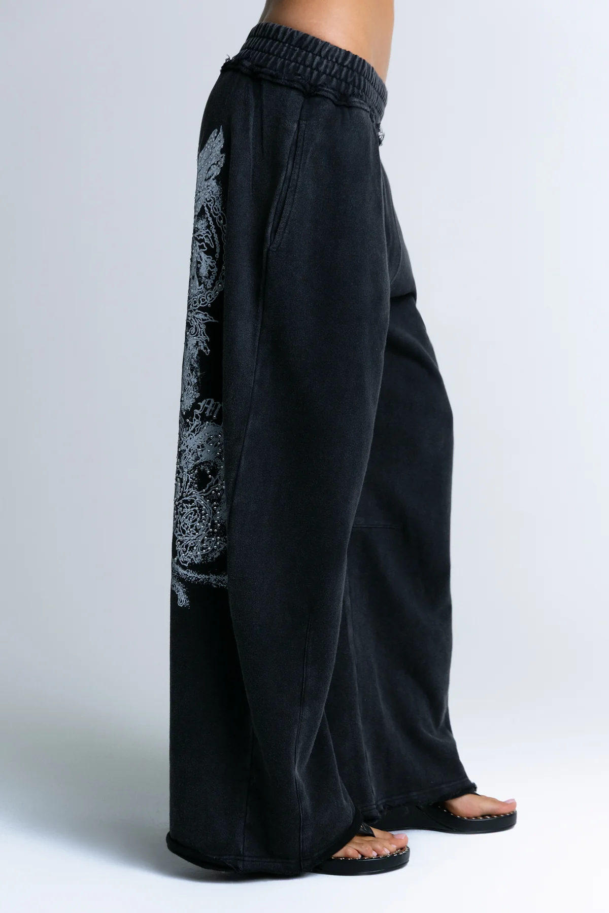 Jaden Sweatpants - Image 10