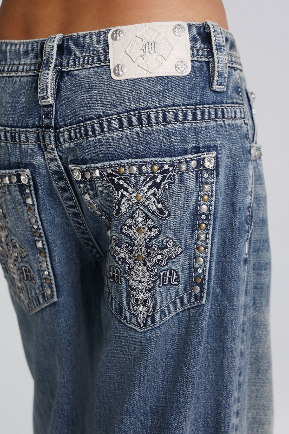 Nocturne Low Rise Baggy Jeans - Image 2