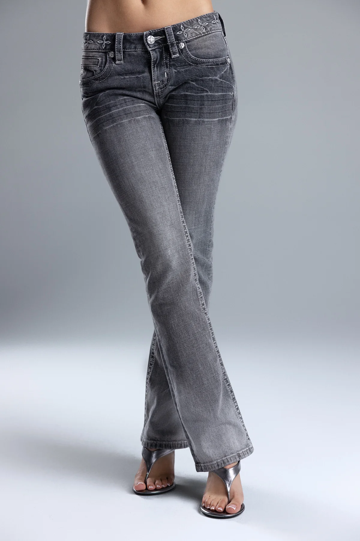 Skylar Low Rise Bootcut Jeans - Image 4