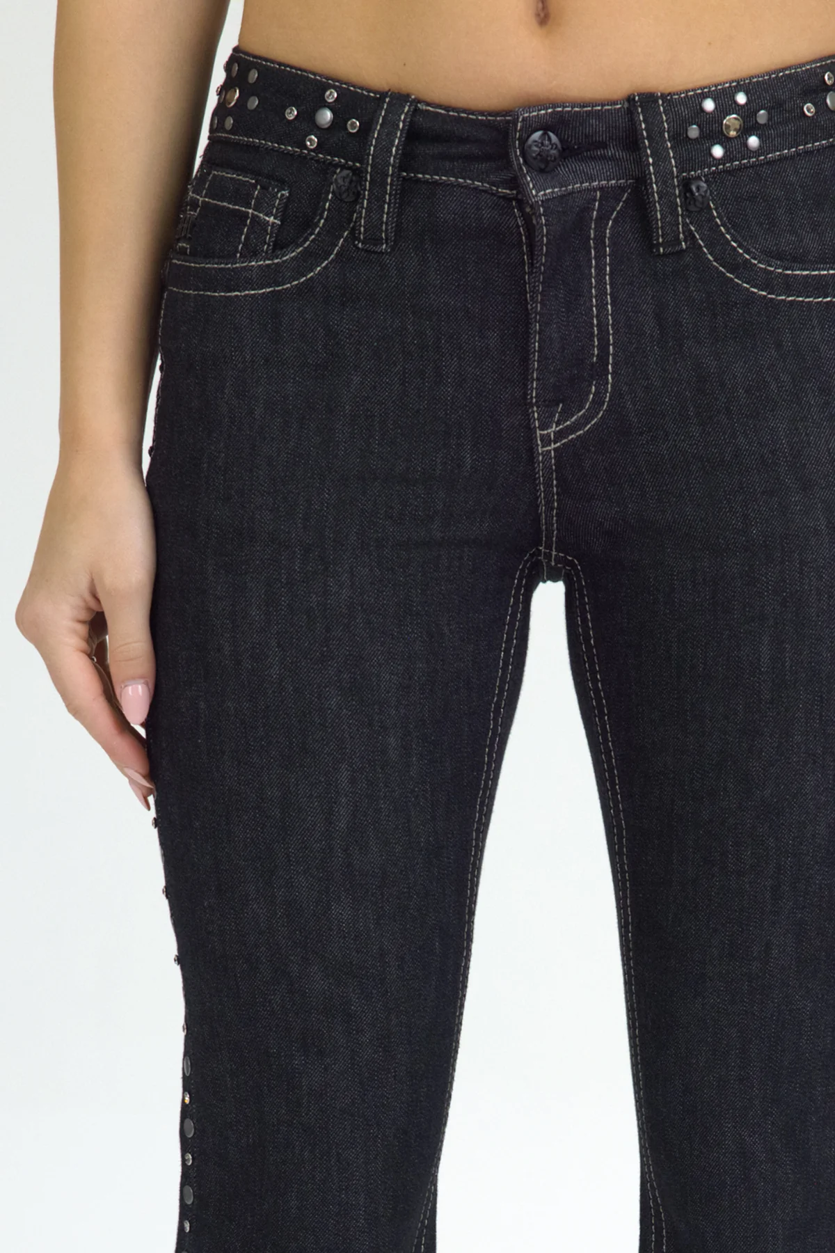 Vixen Bootcut Jeans - Image 4