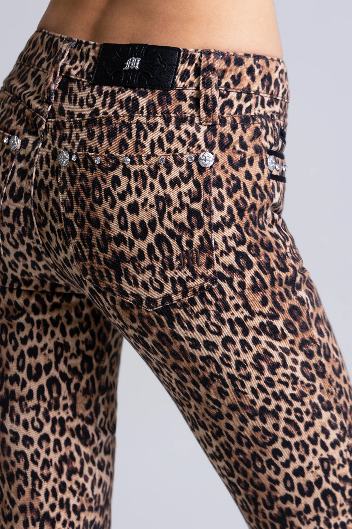 Zara Leopard Bootcut Jeans - Image 7